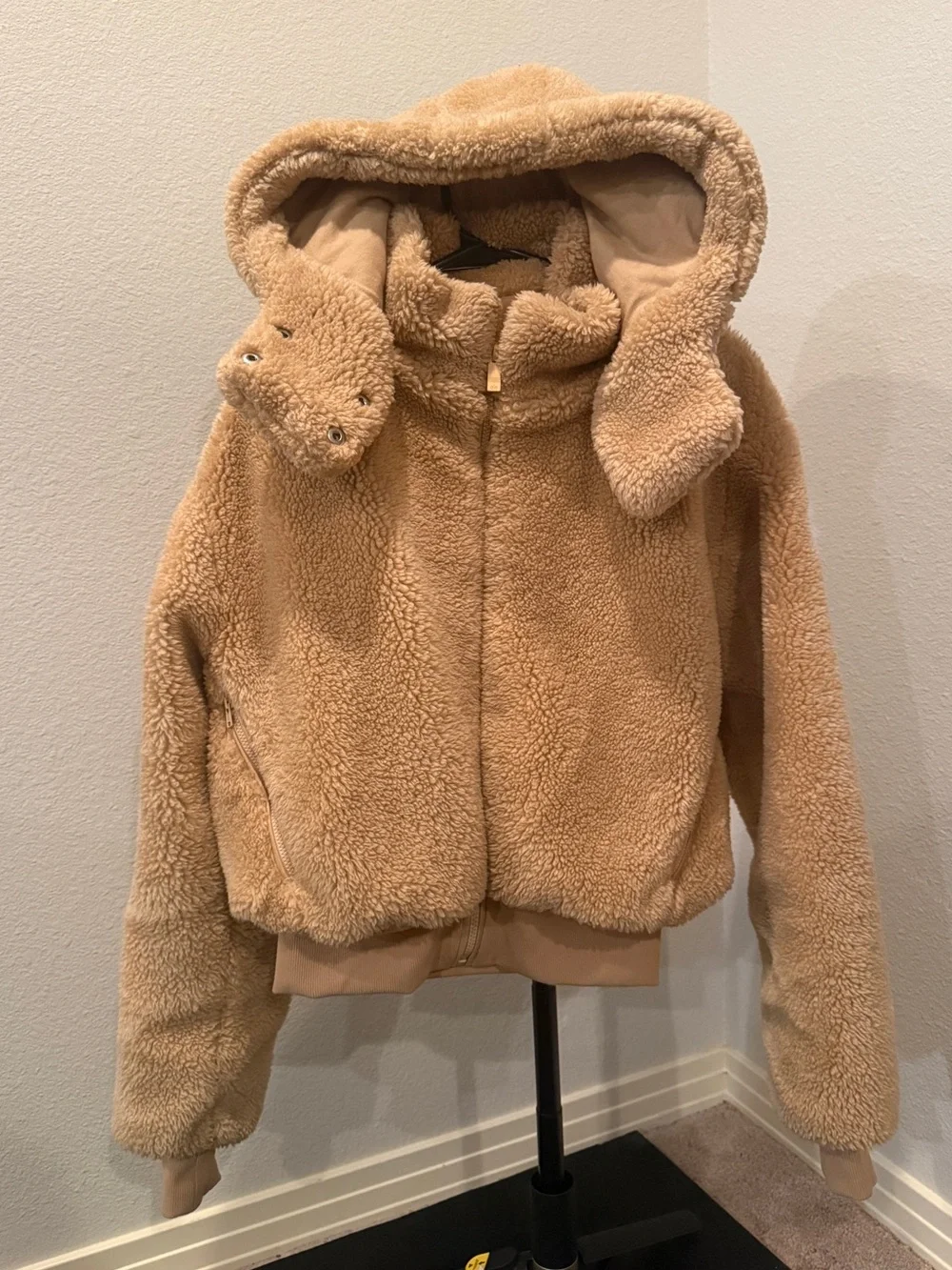 Alo Foxy Sherpa bomber jacket in camel brown